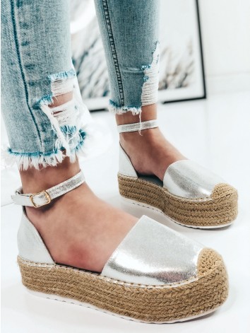 Dámske strieborné espadrilky na platforme